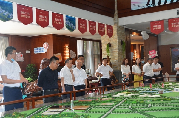 图片2.jpg 图片2.jpg