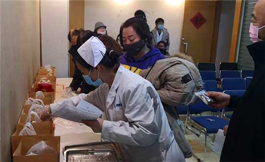 26.吉深药店消费满赠活动现场_副本.jpg 26.吉深药店消费满赠活动现场_副本.jpg