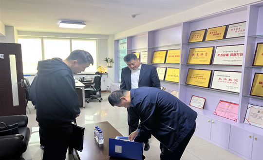 2_副本.jpg 2_副本.jpg