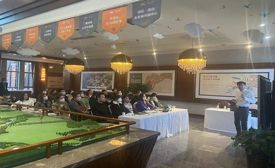 3.《如何打造个人新媒体账号》分享会现场_副本.jpg 3.《如何打造个人新媒体账号》分享会现场_副本.jpg