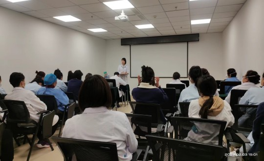 24. 医疗公司举办开年工作会议_副本.jpg 24. 医疗公司举办开年工作会议_副本.jpg