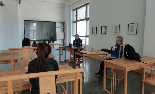 9.书法社群聚会活动现场_副本.jpg 9.书法社群聚会活动现场_副本.jpg