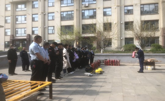 13.物业总公司敦化项目消防演练培训现场_副本.jpg 13.物业总公司敦化项目消防演练培训现场_副本.jpg