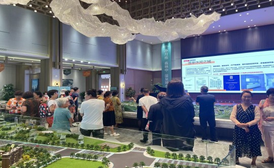 7.线上最火买球站·南山温泉城一日游体验活动现场_副本.jpg 7.线上最火买球站·南山温泉城一日游体验活动现场_副本.jpg