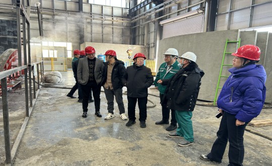 10.秦皇岛市政建材集团和信科技装配总经理一行莅临装配式总公司参观学习_副本.jpg 10.秦皇岛市政建材集团和信科技装配总经理一行莅临装配式总公司参观学习_副本.jpg