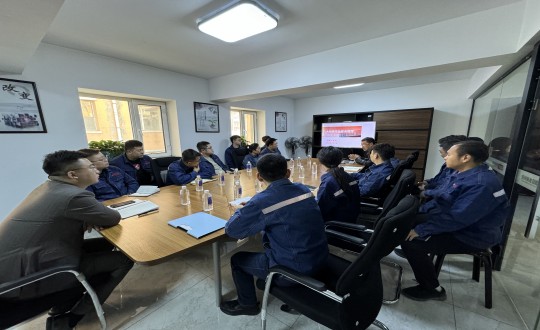 17.供热总公司金润科技公司进行全员安全培训_副本.jpg 17.供热总公司金润科技公司进行全员安全培训_副本.jpg