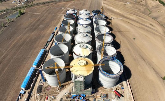 7.装配式总公司中储粮项目滑模工作正式结束_副本.jpg 7.装配式总公司中储粮项目滑模工作正式结束_副本.jpg