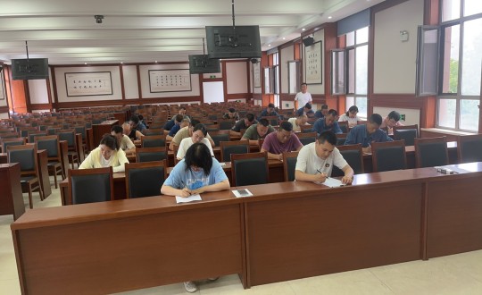 9.供热总公司组织安全知识答题活动现场_副本.jpg 9.供热总公司组织安全知识答题活动现场_副本.jpg