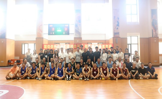 10.供热总公司“竞技类系列赛活动”合影留念(纸刊用)_副本.jpg 10.供热总公司“竞技类系列赛活动”合影留念(纸刊用)_副本.jpg