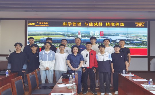 14.实习生入职培训合影留念_副本.jpg 14.实习生入职培训合影留念_副本.jpg