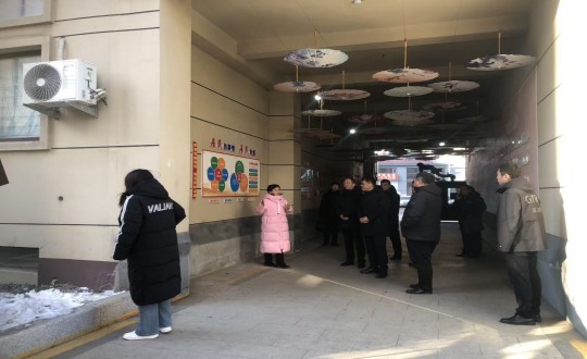 15.延边州及敦化市社工部领导莅临金鼎阳光红心物业参观指导_副本.jpg 15.延边州及敦化市社工部领导莅临金鼎阳光红心物业参观指导_副本.jpg