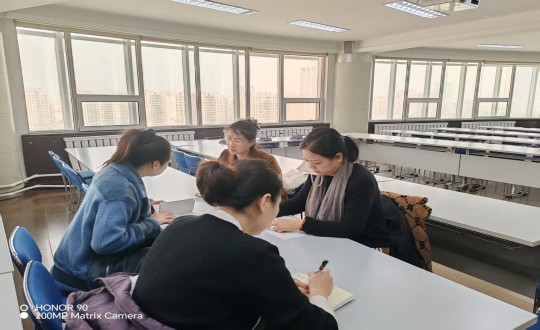 2.朝阳区总工会工资协商指导员及湖西街道工会工作人员到访线上最火买球站集团(图片左下角水印p掉)_副本.jpg 2.朝阳区总工会工资协商指导员及湖西街道工会工作人员到访线上最火买球站集团(图片左下角水印p掉)_副本.jpg