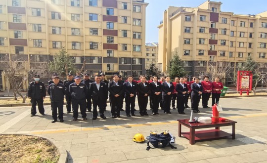 12.物业总公司敦化项目消防演练现场_副本.jpg 12.物业总公司敦化项目消防演练现场_副本.jpg